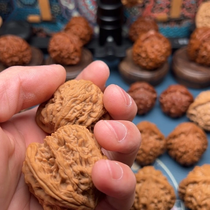 桃核吊坠扬*发给哥哥哥哥