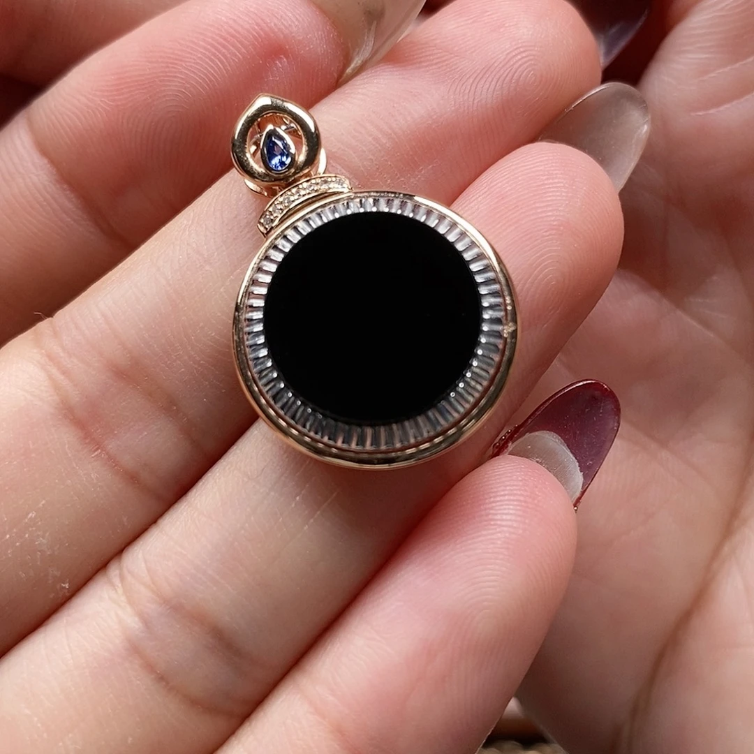 翡翠颈饰18K金镶嵌墨翠