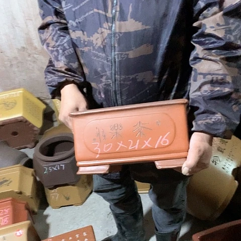 紫砂花盆手工制作