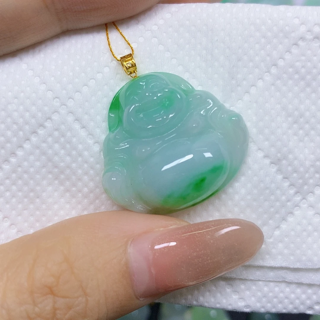 颈饰18K金镶嵌翡翠挂件