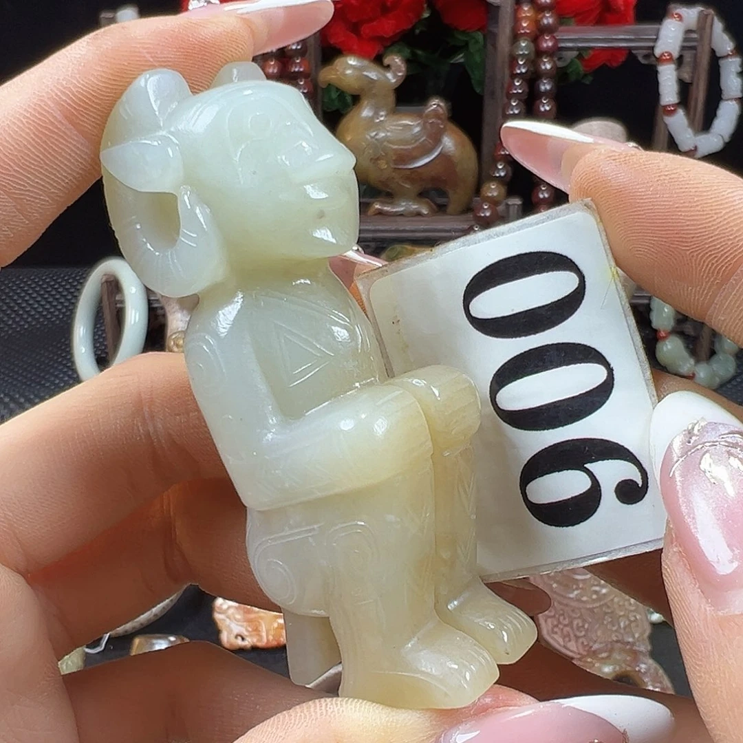 天***马和田玉未镶嵌挂件