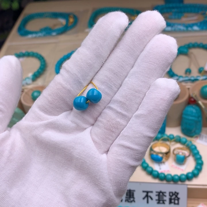 未镶嵌绿松石珠宝奇石