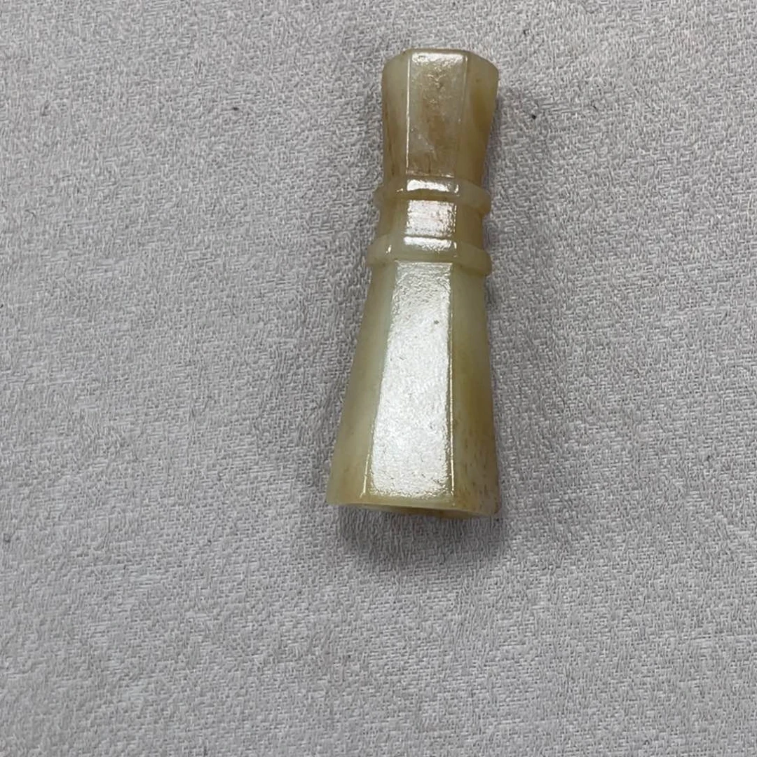 和田玉（糖玉）颈饰未镶嵌钰**道