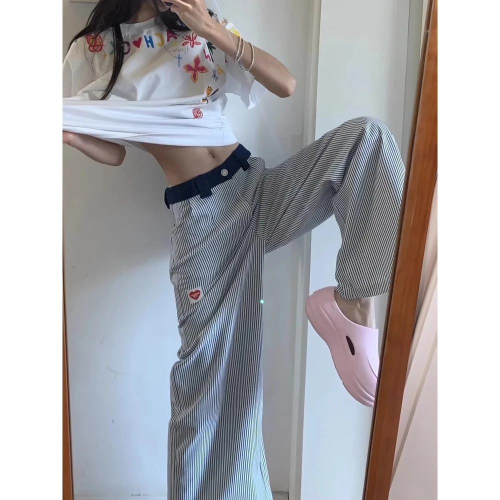 多巴胺穿搭蓝色爱心刺绣条纹裤女夏季新款宽松显瘦直筒休闲阔腿裤