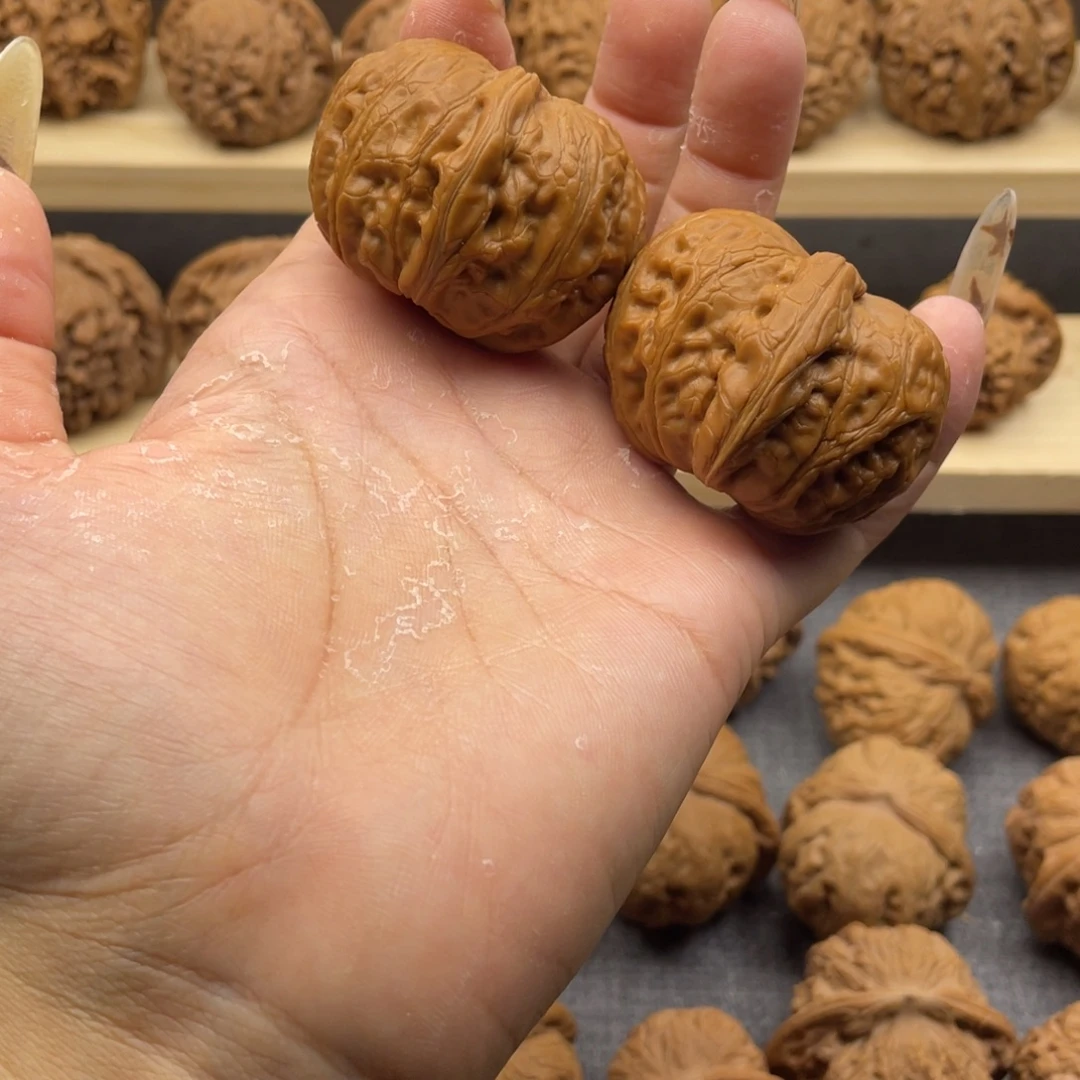 y***a把件文玩核桃元宝43