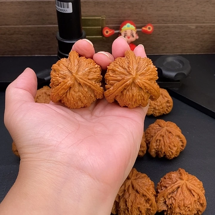 刻***羽把件文玩核桃白奔