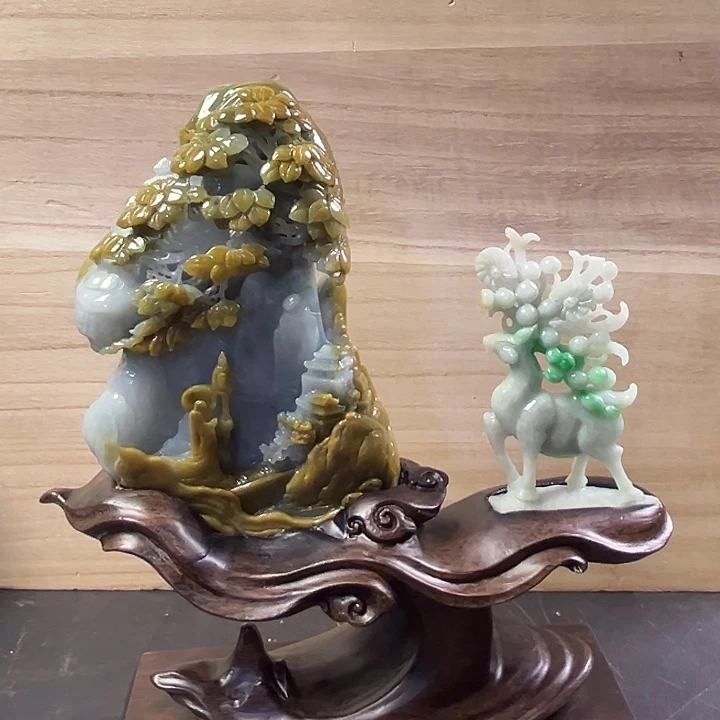 翡翠未镶嵌摆件翡翠