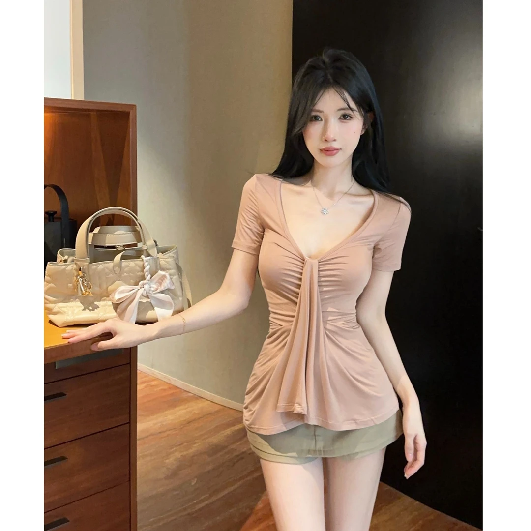 2025秋季新款温柔甜美飘带修身抽褶T恤上衣女配显瘦高腰裙裤套装
