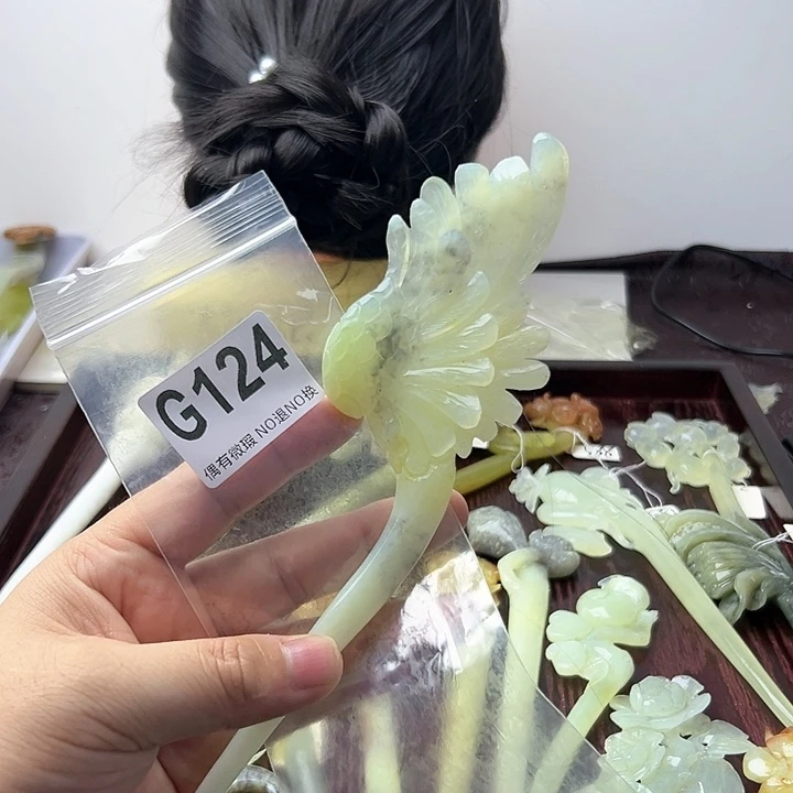 蛇纹石玉发饰合金玻*欣