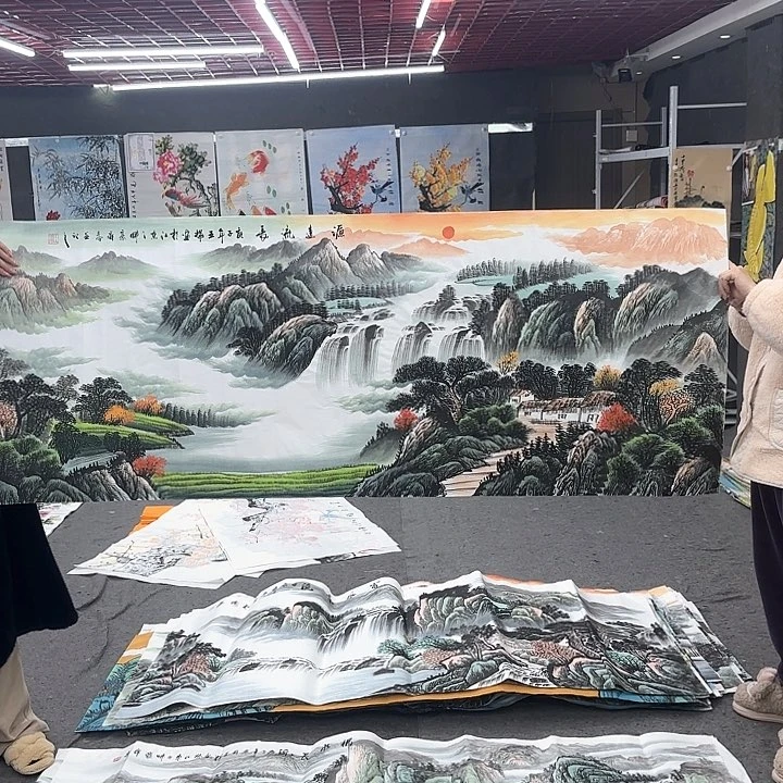 国画无毛或被短柔毛