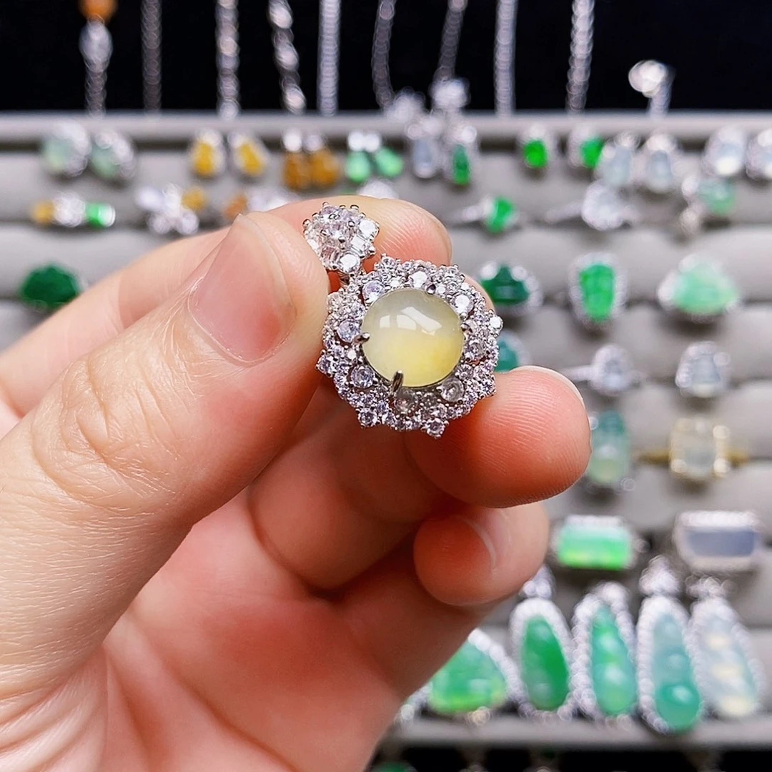 翡翠银S925镶嵌颈饰蛋面