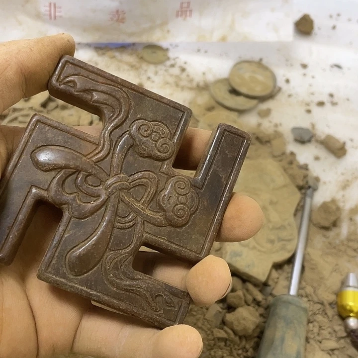 未镶嵌。啊啊啊啊啊啊啊啊啊啊硅化玉