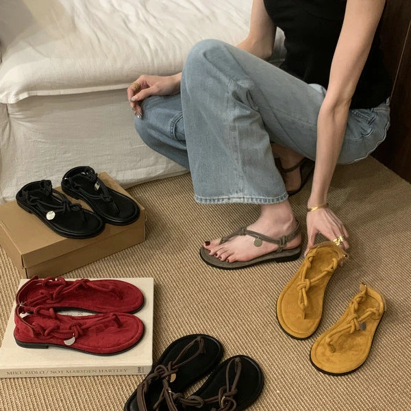 法式~！罗马凉鞋2025年新款复古春夏简约百搭人字拖小众设计感镂