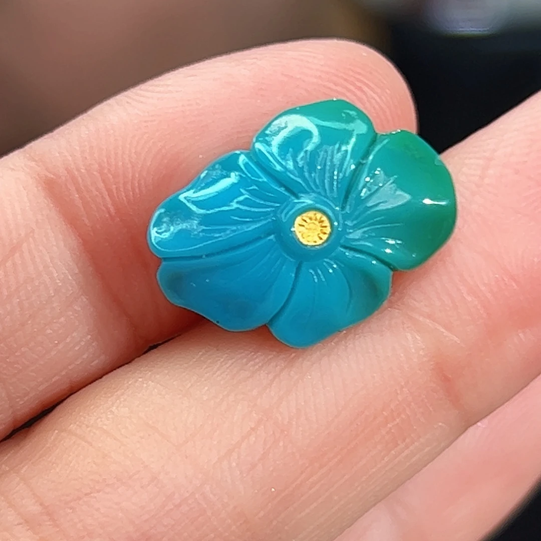 绿松石未镶嵌珠宝奇石