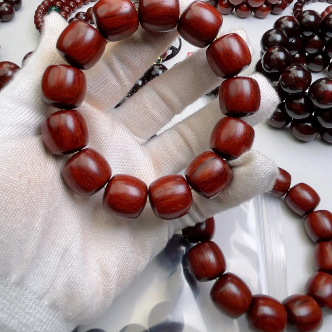 檀香紫檀（小叶紫檀）一**爱