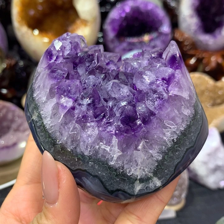 水晶未镶嵌大型摆件（非配饰）