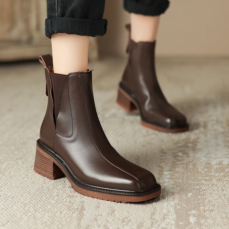 5.5cm~真皮切尔西靴女短靴2025年新款秋冬方头粗跟棕色马丁靴子女