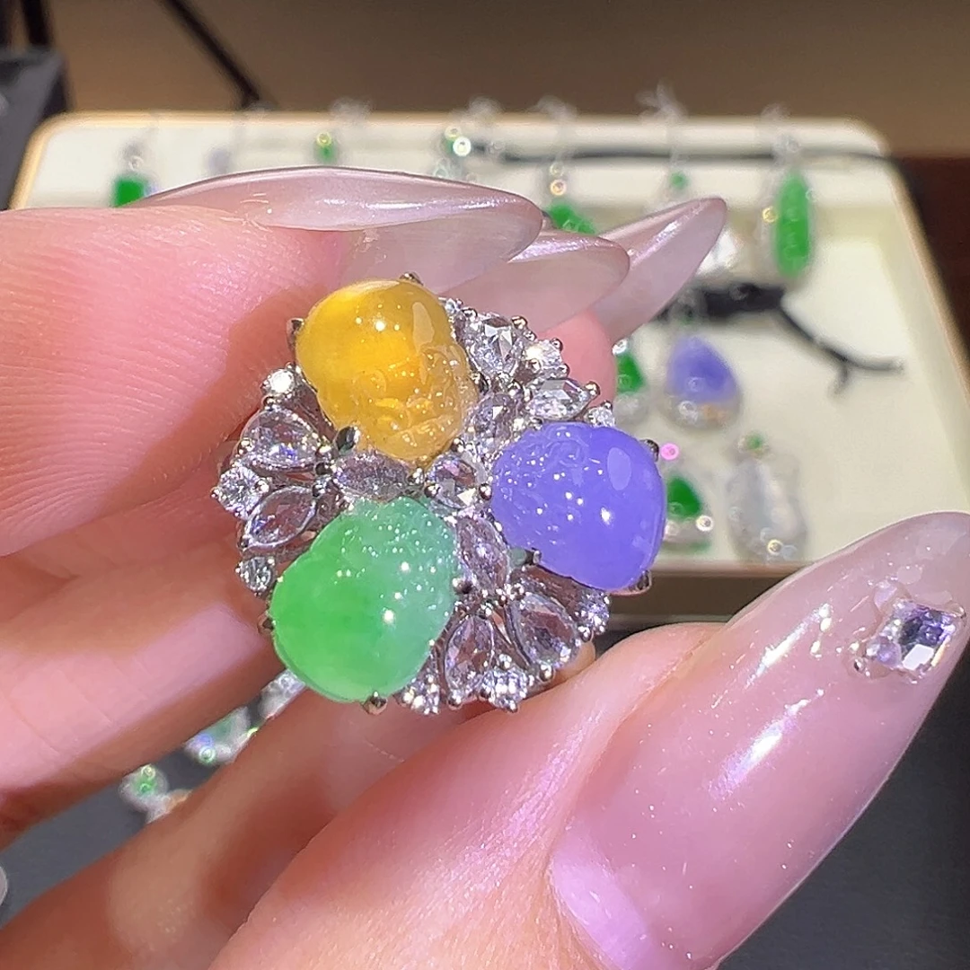 翡翠18K金镶嵌戒指翡翠