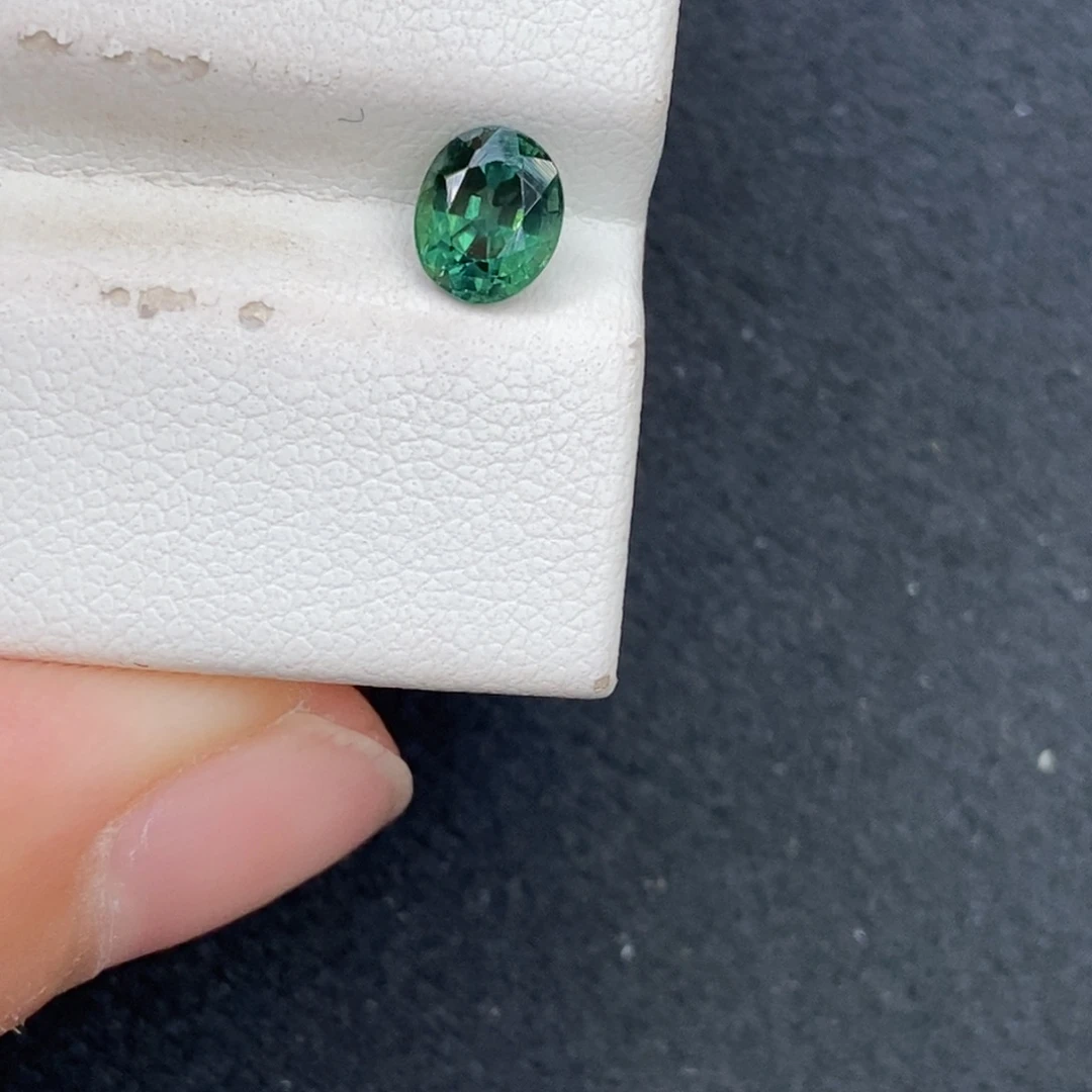 裸石蓝宝石0.97 ct