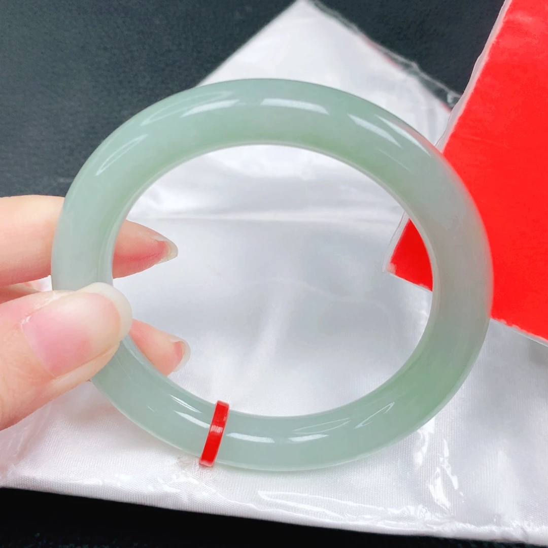 翡翠未镶嵌手镯53圈