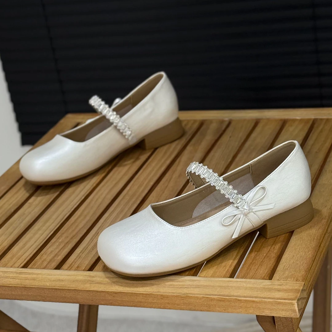 韩版时尚浅口玛丽珍鞋女鞋2025爆款低跟配裙子单鞋温柔风休闲鞋子