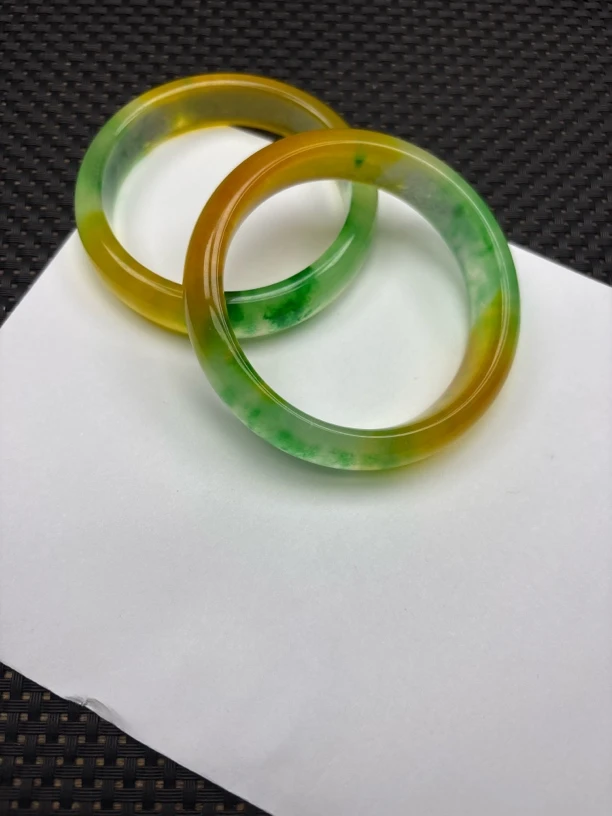 【大喜华】黄绿常规时尚精致手镯多样性发一个