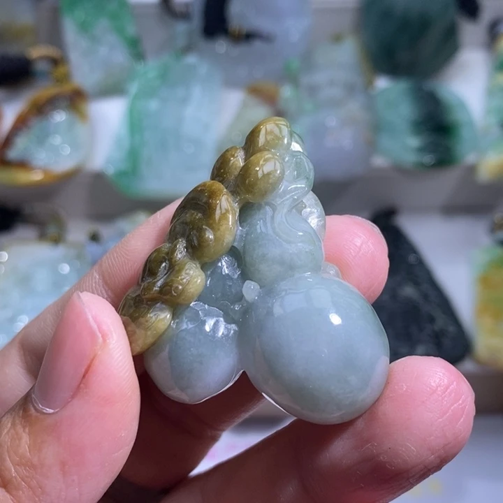 【闪购商品】颈饰未镶嵌翡翠葫芦