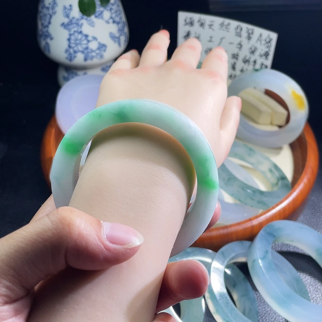 定制翡翠未镶嵌缅甸天然翡翠A货55-57