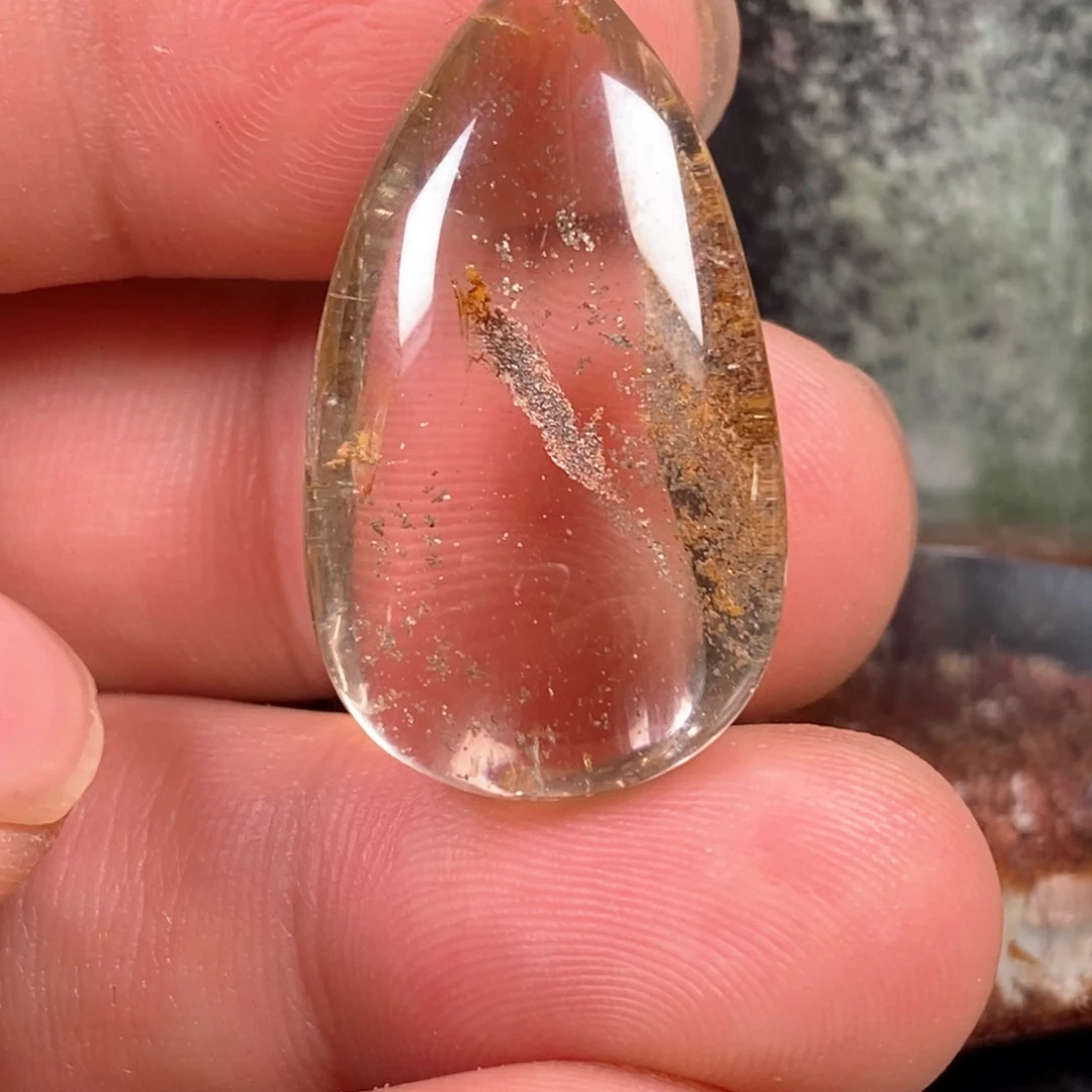 未镶嵌颈饰水晶水晶
