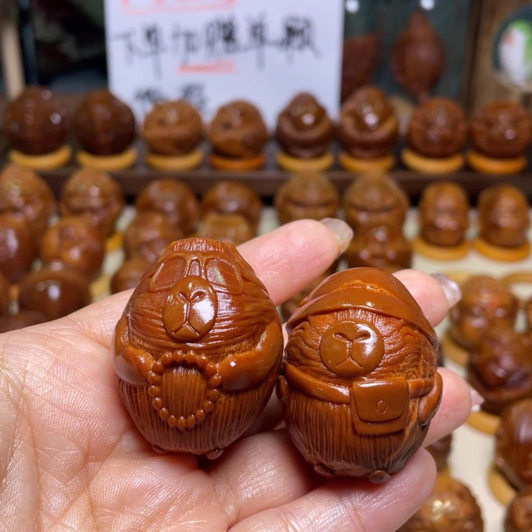 橄榄核吊坠三**生迷你卡皮巴拉一对