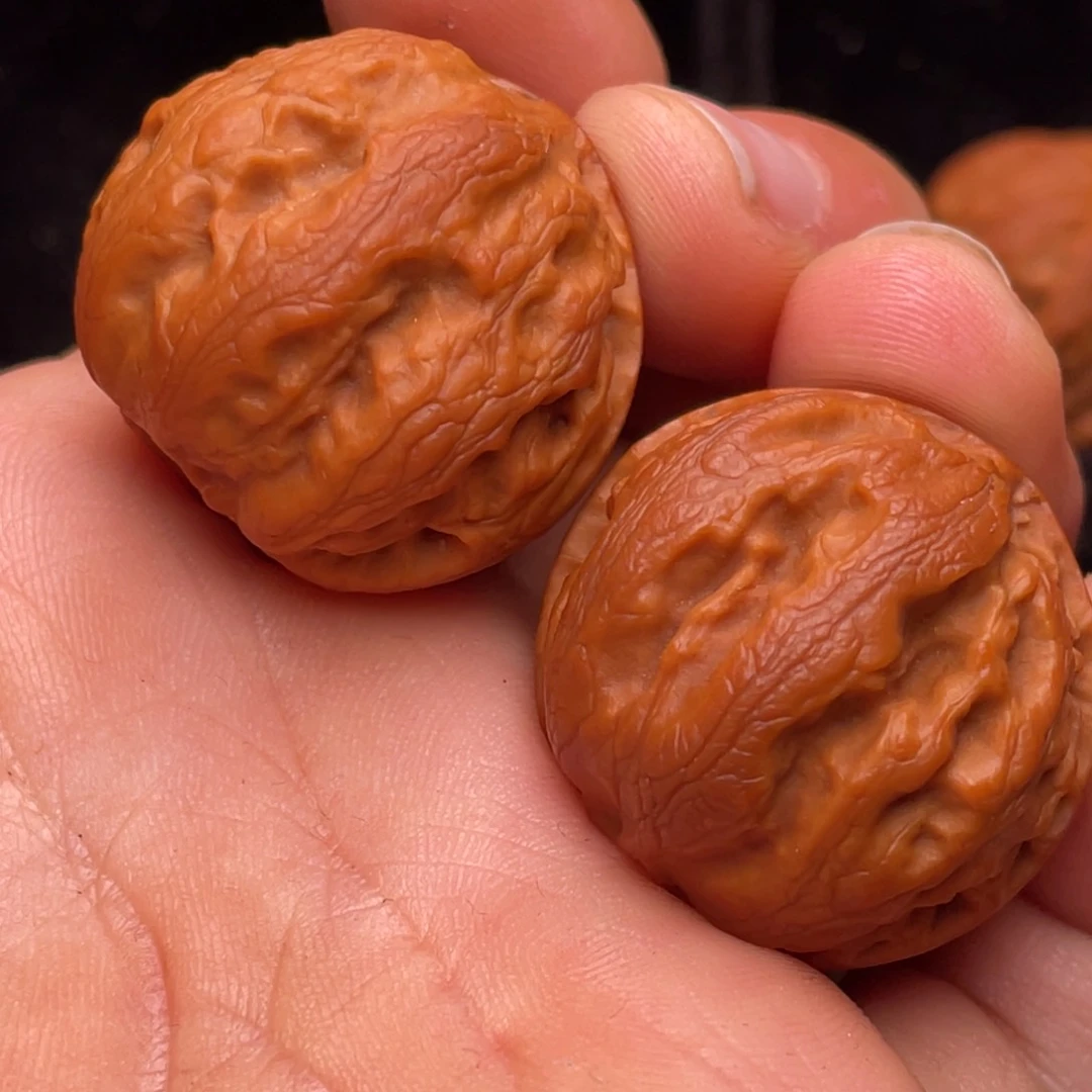 文玩核桃把件秦岭山脉核桃
