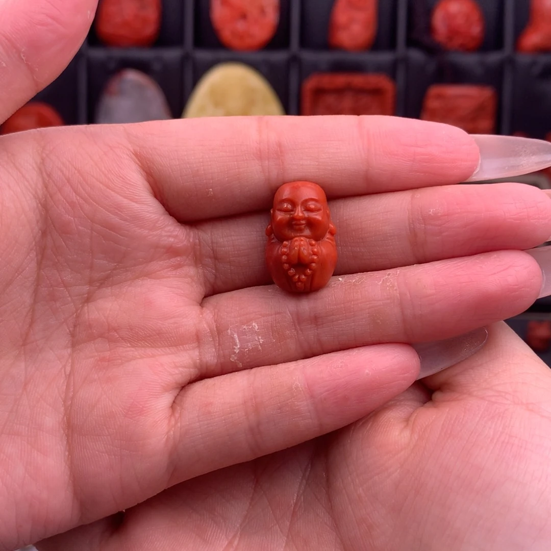 南红玛瑙精工雕刻许愿佛12+未镶嵌
