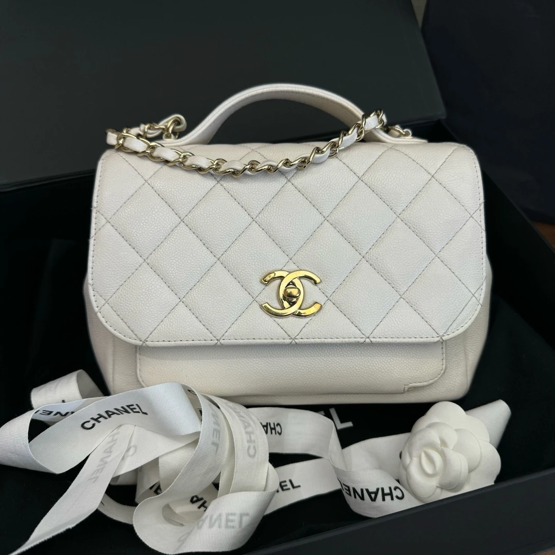 99新 Chanel/香奈儿 白金扣邮差包 荔枝皮白金 斜挎包J