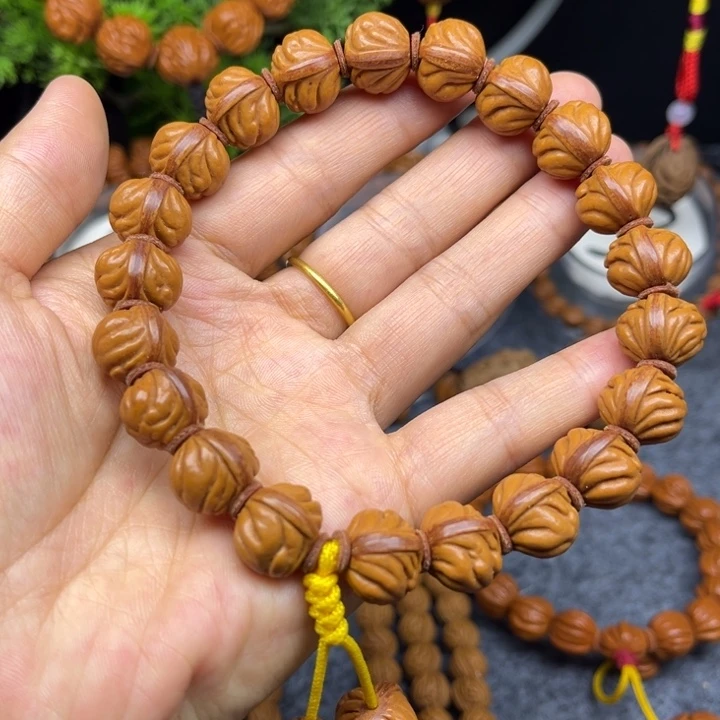 手串桃核小豹子手持