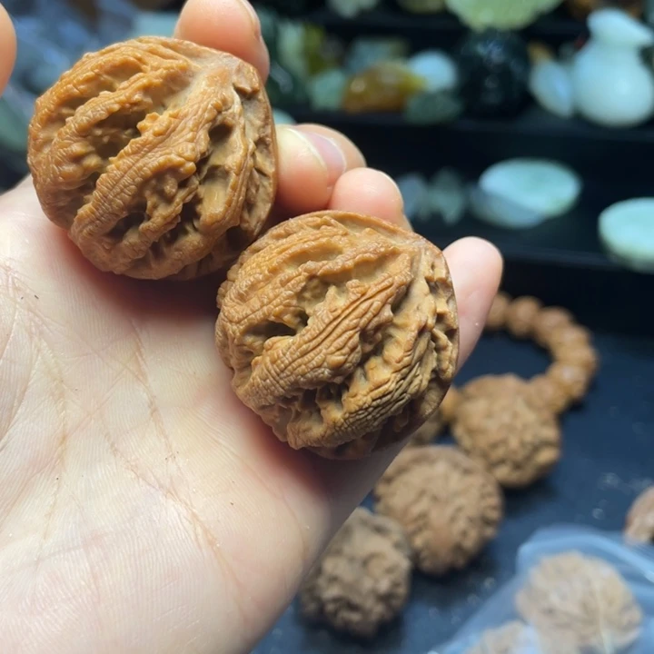 文玩核桃吊坠霸王龙36