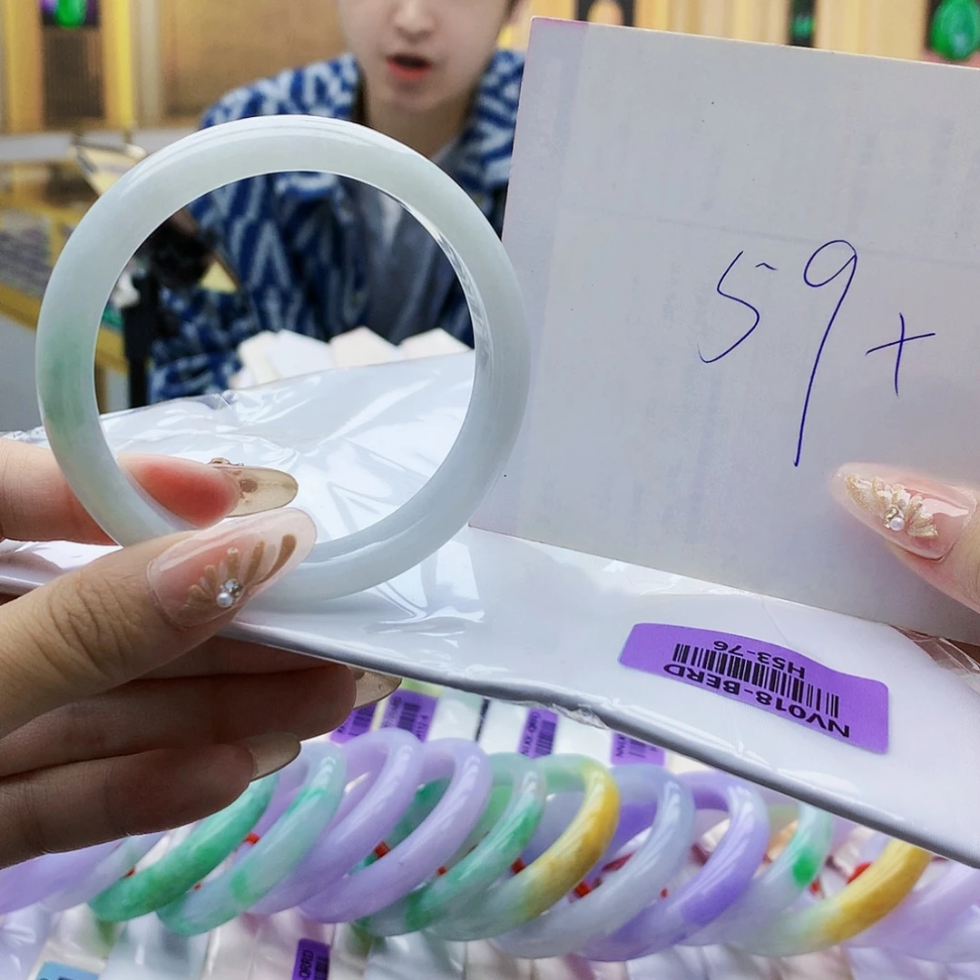 翡翠未镶嵌手镯jhjn