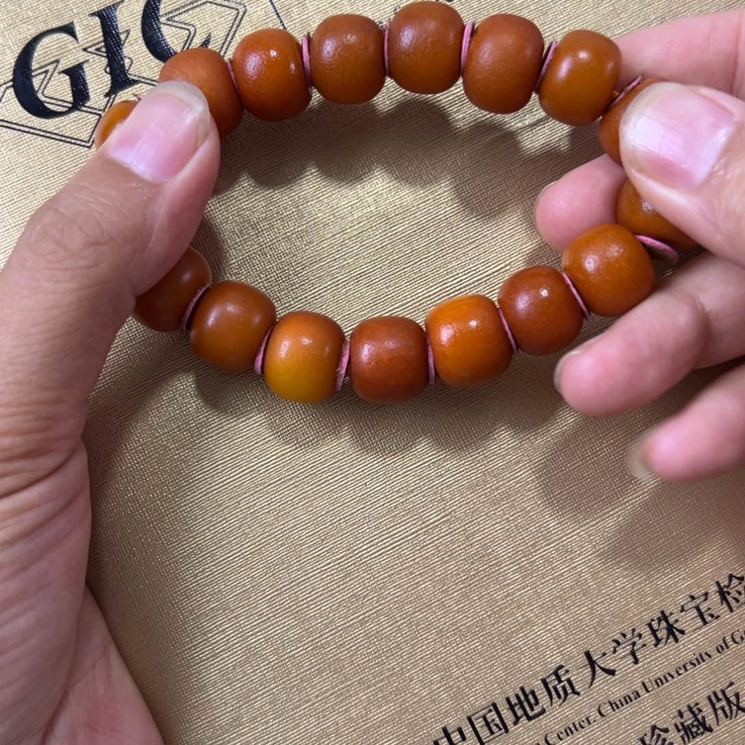 未镶嵌琥珀珠宝奇石352