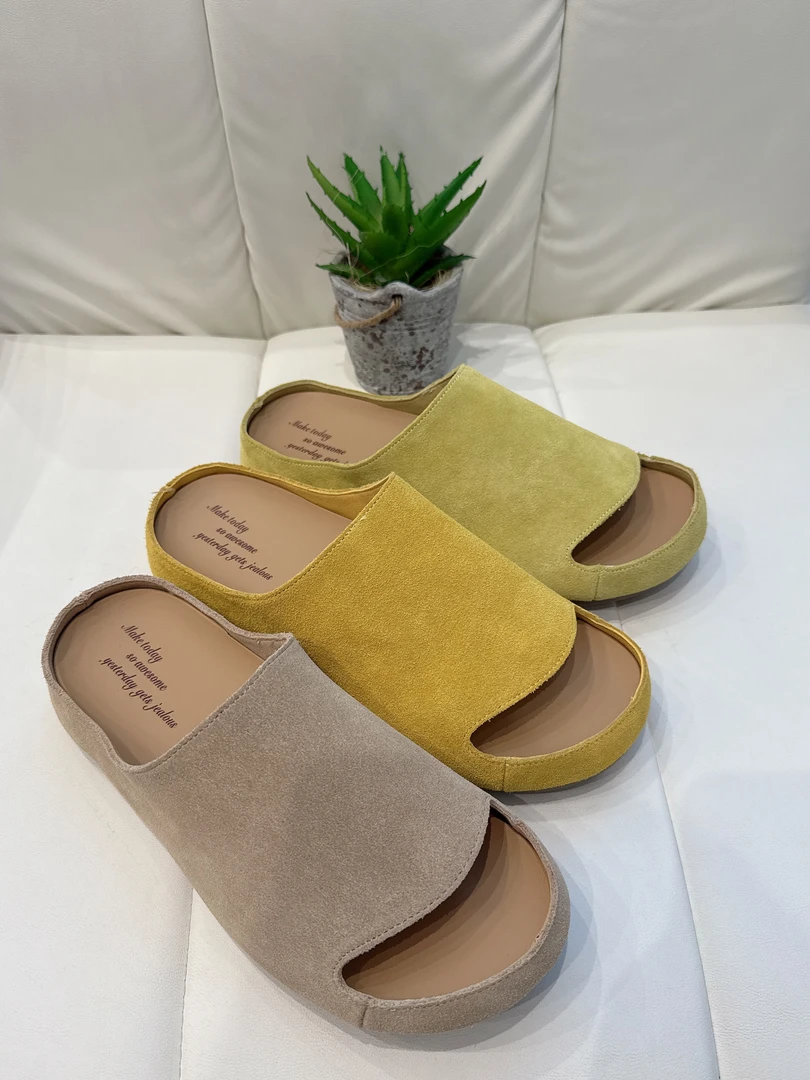 「雯姐家」2025新款夏季透气磨砂皮复古外穿沙滩鞋配裙子勃肯拖鞋