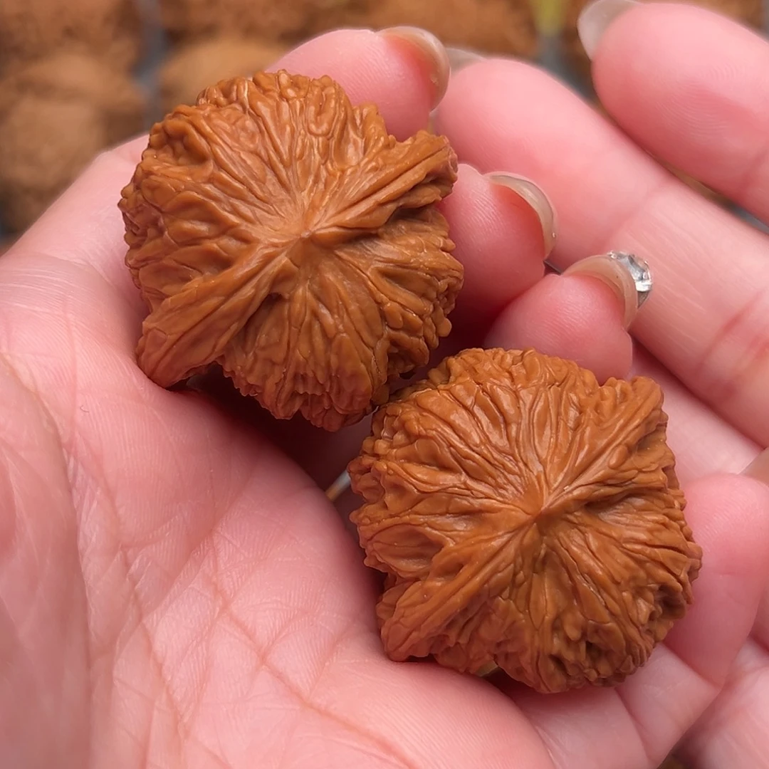 把件文玩核桃精品秒拍价磨盘狮子头38全品毕业款