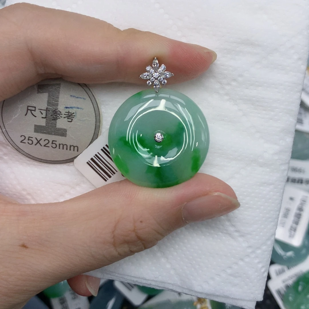 翡翠18K金镶嵌颈饰1346789999