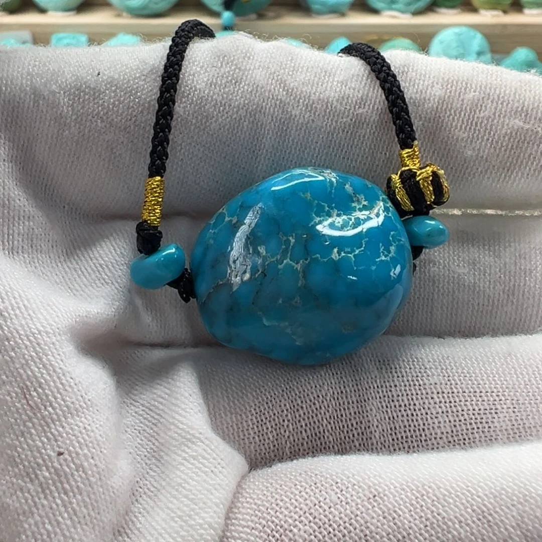 未镶嵌绿松石随形20mm