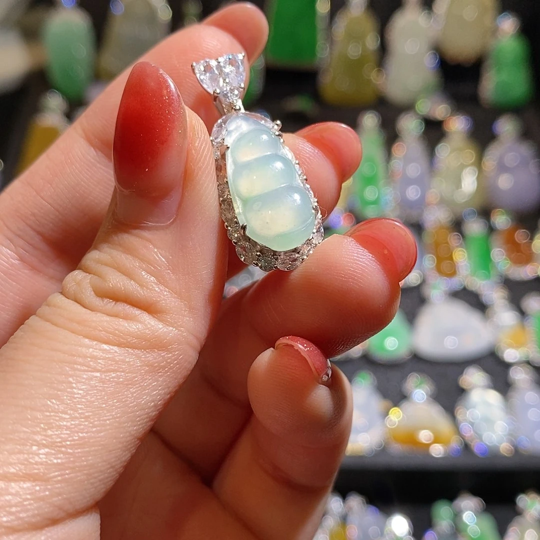 颈饰银S925镶嵌翡翠天然翡翠