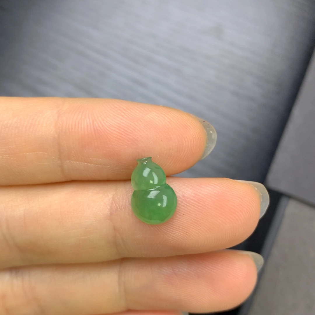 翡翠裸石翡翠葫芦