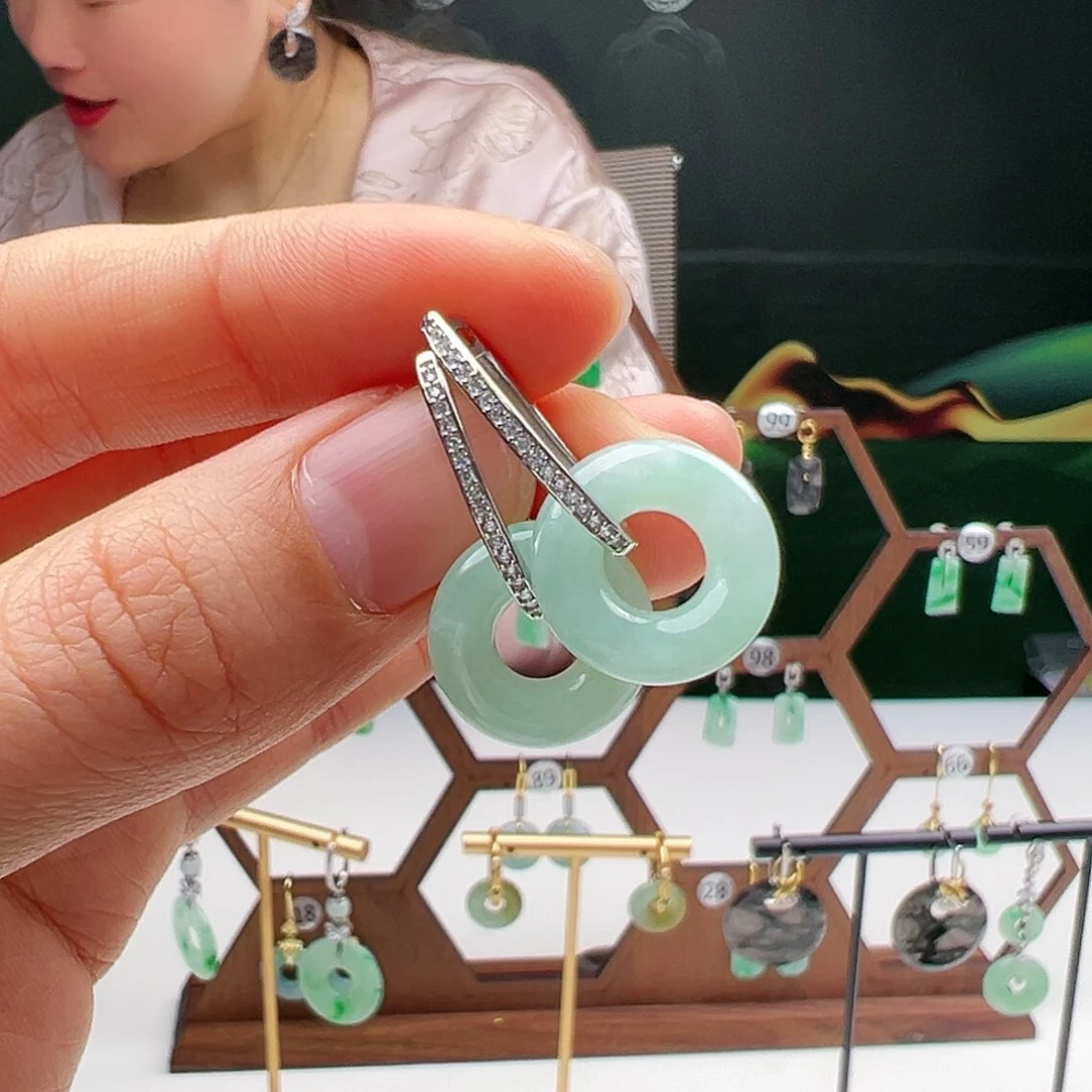 翡翠耳饰银S925镶嵌天然翡翠