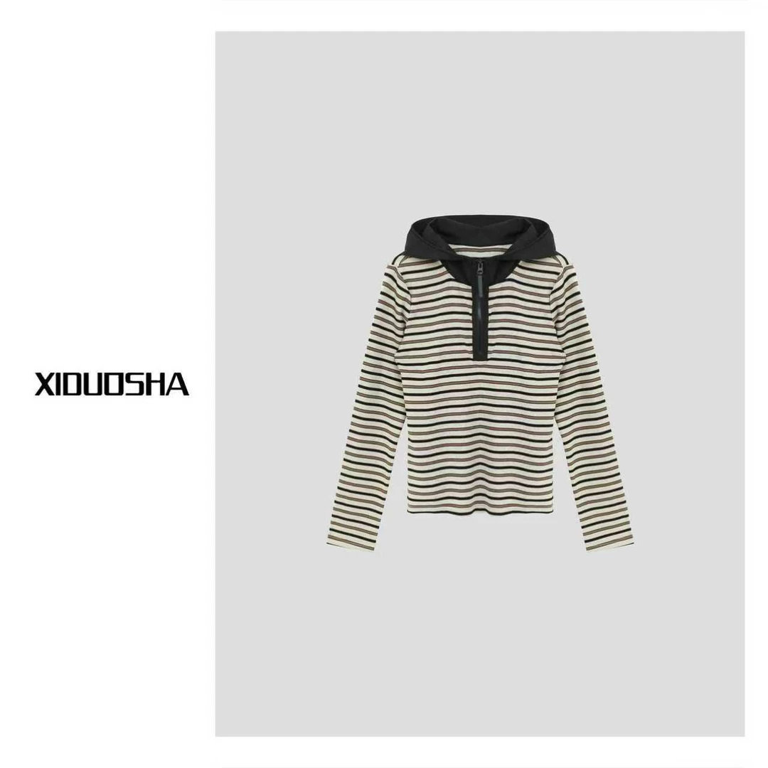 XIDUOSHA/喜朵莎设计款连帽显瘦条纹上衣 XDS1611