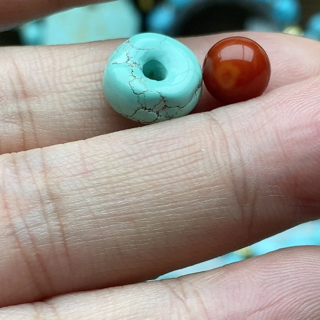 南红玛瑙未镶嵌珠宝奇石