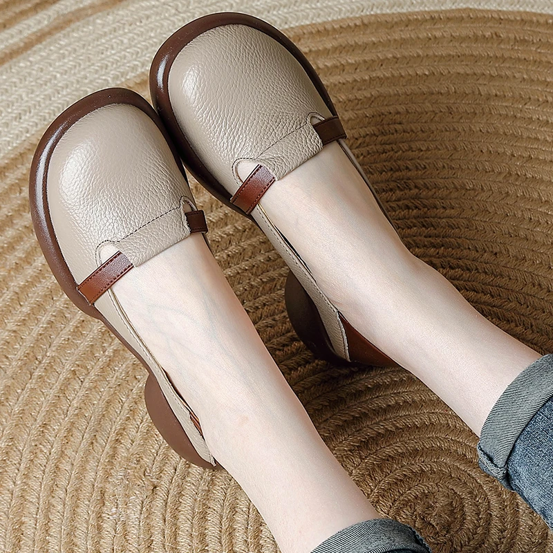 新中式真皮妈妈鞋女2025年春秋新款软底舒适乐福鞋复古拼色小皮鞋