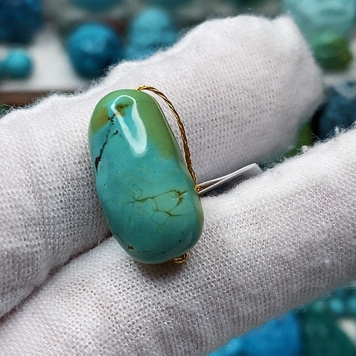 绿松石未镶嵌天然原矿 地大质检