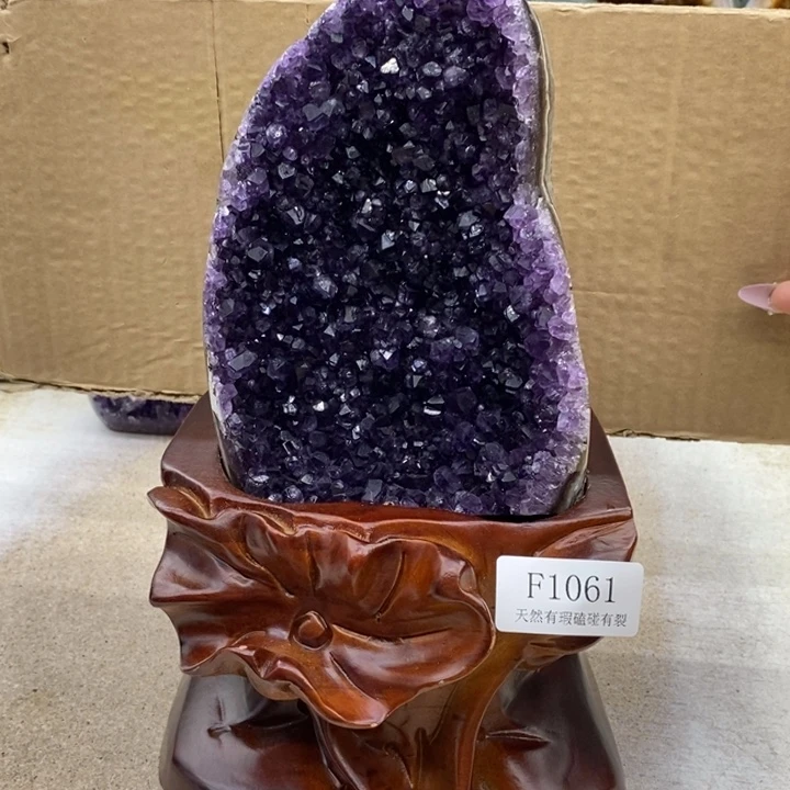 未镶嵌紫晶大型摆件（非配饰）