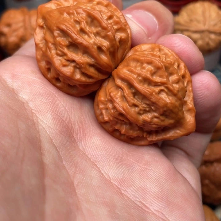 把件文玩核桃红桃A